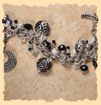 Petite Sirah Bracelet in Black and Silver